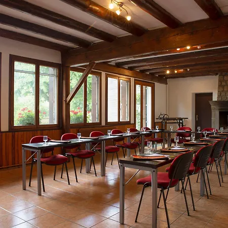 Hotel De La Petite Ferme, Super-besse Est, The Originals Relais Besse-et-Saint-Anastaise