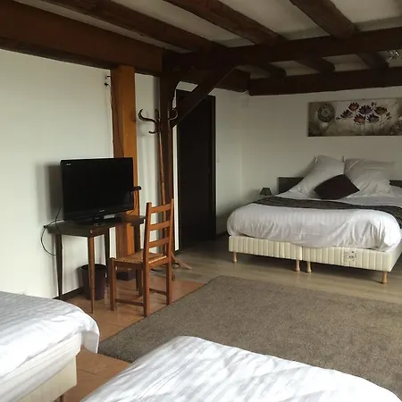 Hotel De La Petite Ferme, Super-besse Est, The Originals Relais Besse-et-Saint-Anastaise