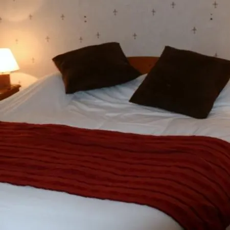 Hotel De La Petite Ferme, Super-besse Est, The Originals Relais Besse-et-Saint-Anastaise