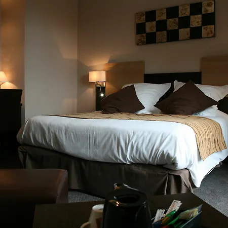 De La Petite Ferme, Super-besse Est, The Originals Relais 3*
